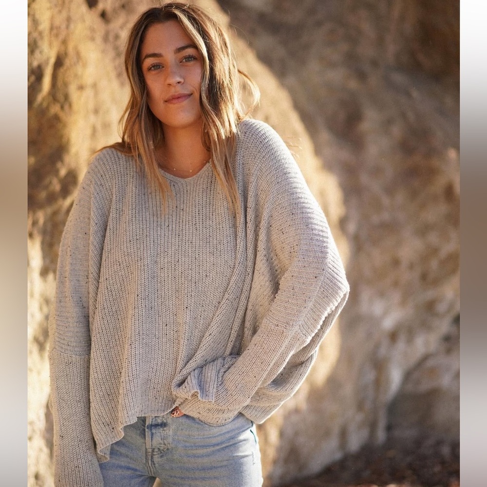 Carly Jean Los Angeles Rhea Knit Sweater